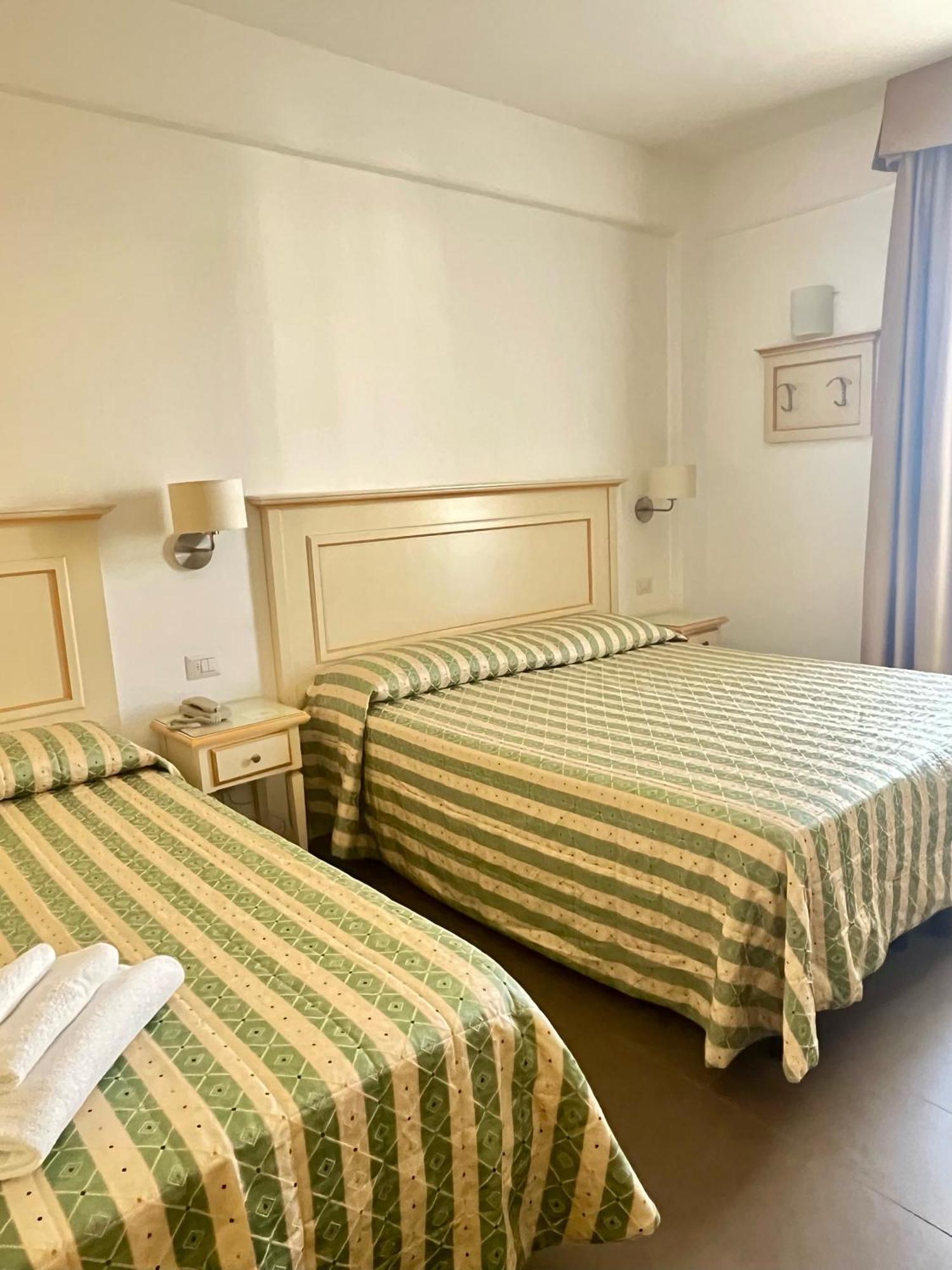 Hotel Stella Marina San Vincenzo Kültér fotó